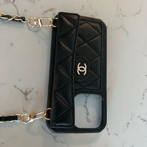 C H A N E L 💄 CC iPhone 13 Pro phone case